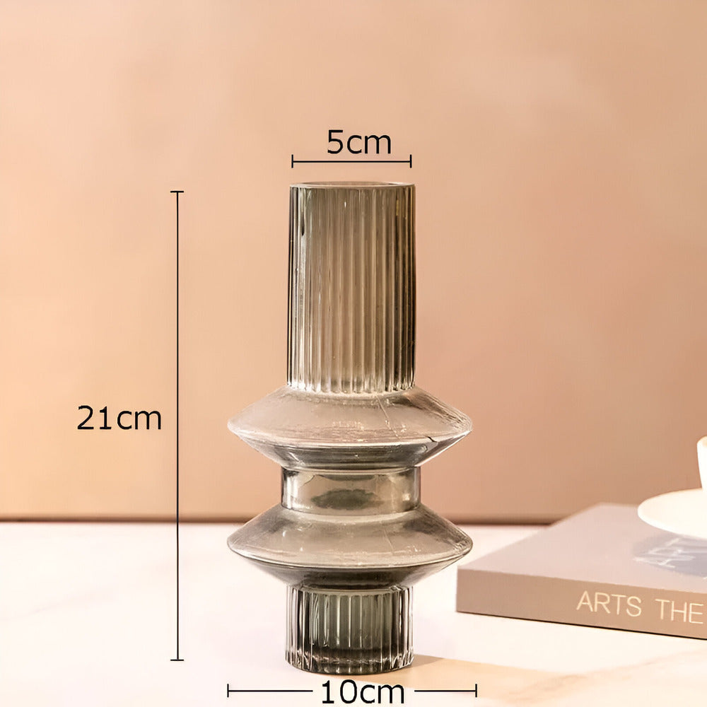 Frendorf | Elegante Amberglas-Vase - Zeitgenössisches Dekorationsstück für stilvolle Wohnräume