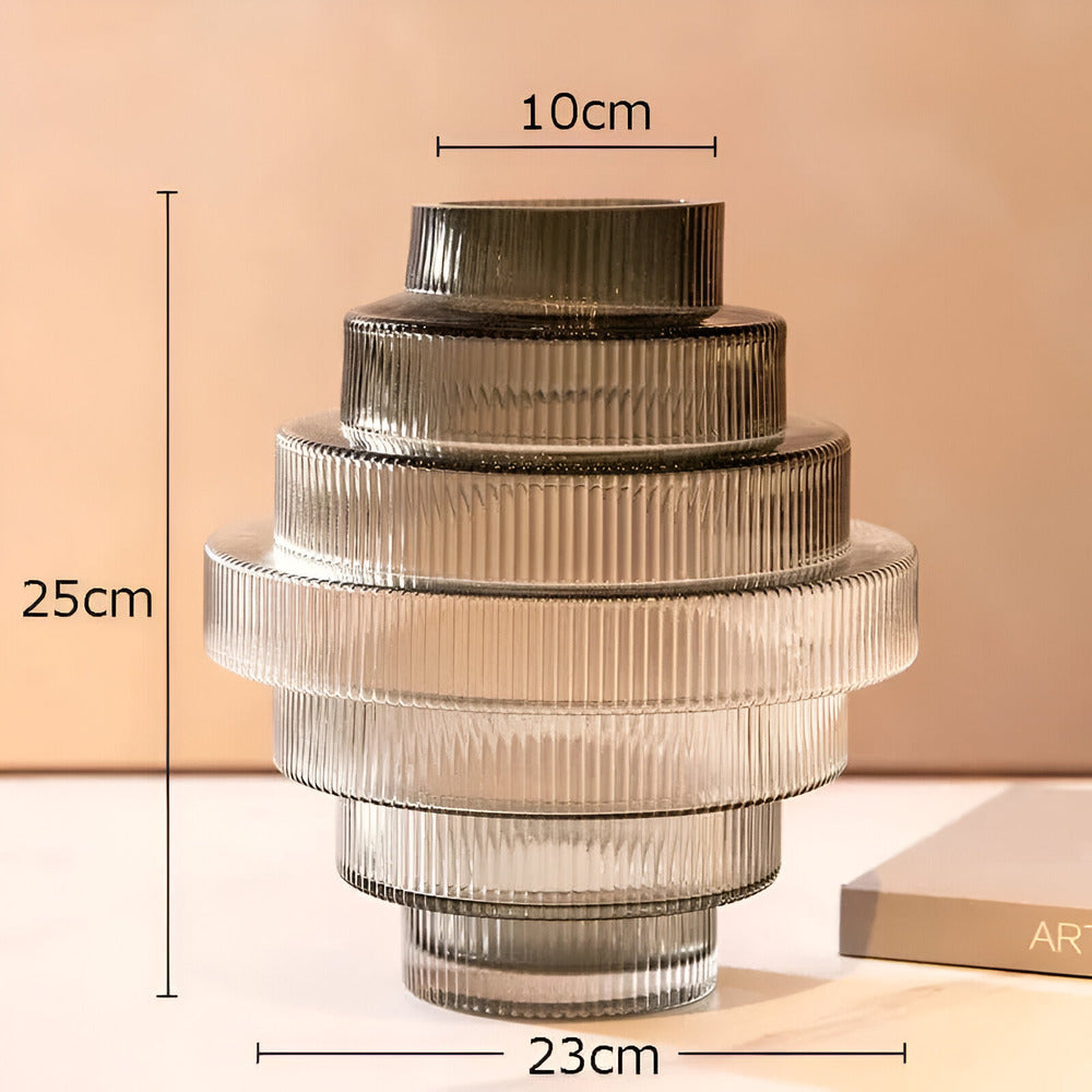 Frendorf | Elegante Amberglas-Vase - Zeitgenössisches Dekorationsstück für stilvolle Wohnräume