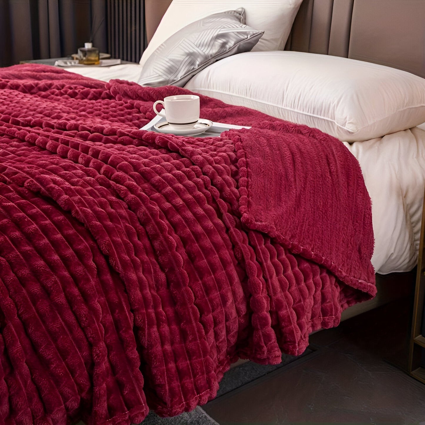 EliteWave Plaid - Ultrafluffy strukturierte korallfarbene Fleece-Decke
