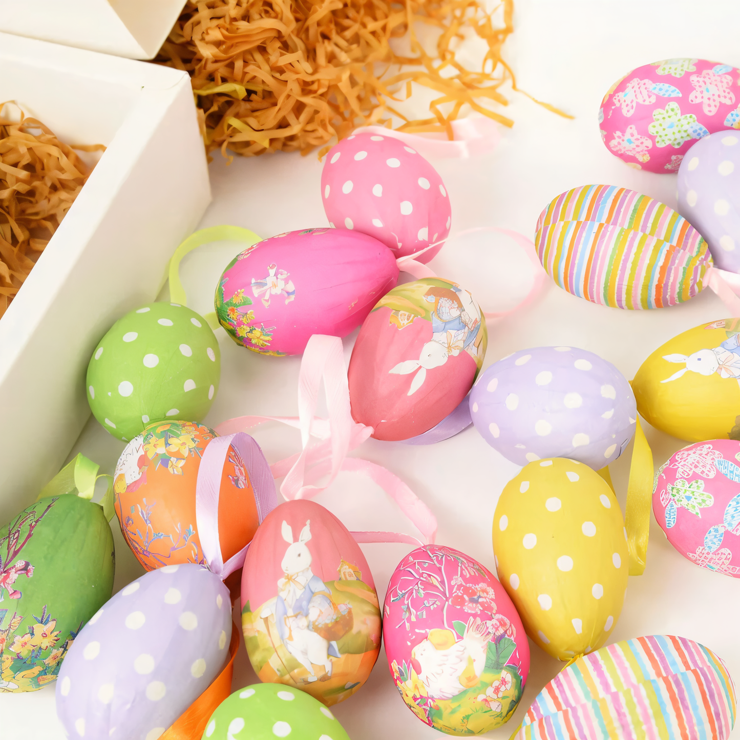 Frendorf | Faux Ostereier - 12pcs Bunte Künstliche Eier Hängende Osterdeko
