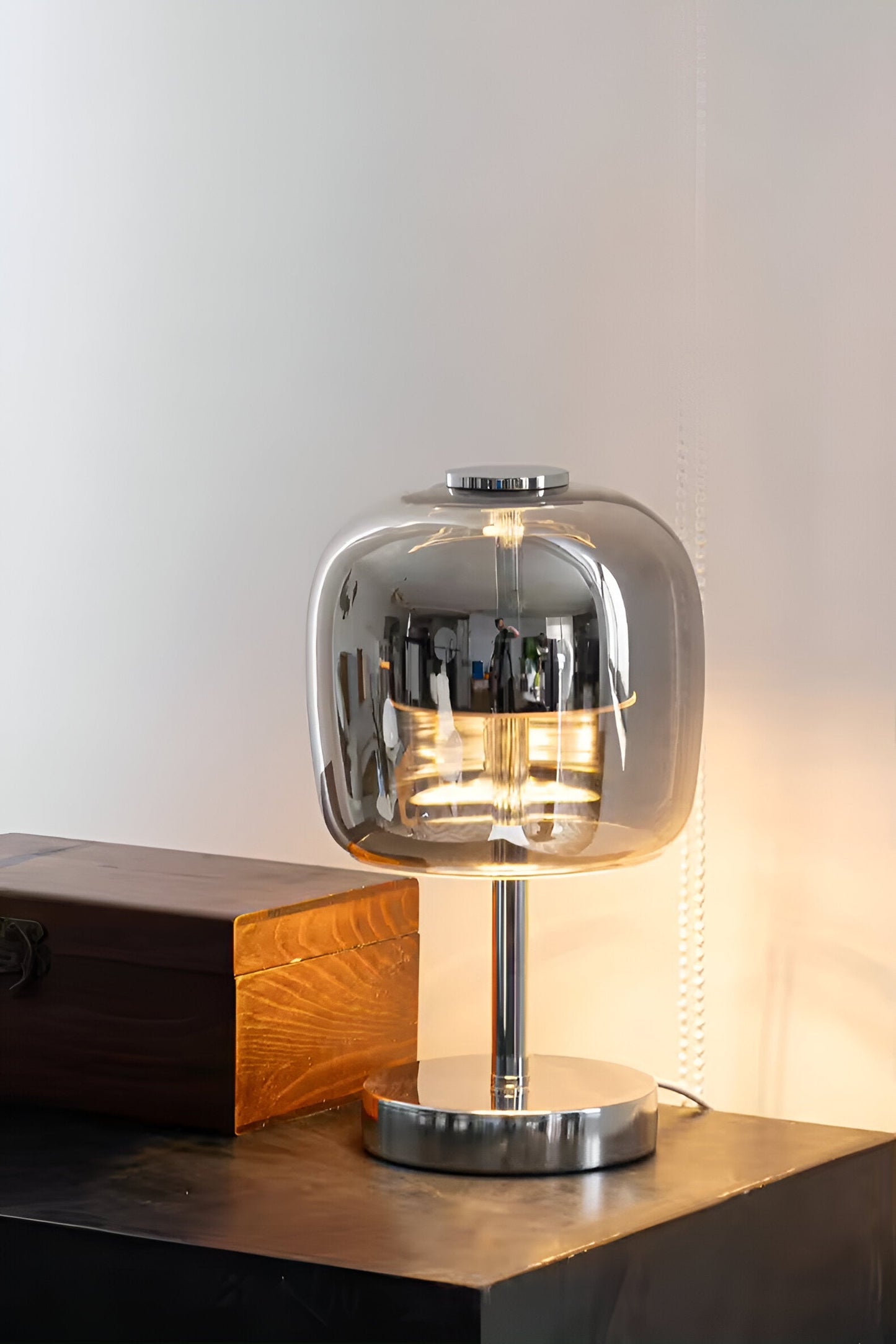 Gleam Lamp - Stylische rauchgraue Glaslampe USB-betriebenes dimmbares Licht