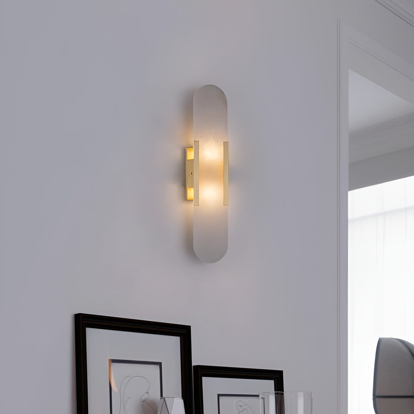 Frendorf | Lavish Alabaster Wandleuchte - Moderne Kupfer-Wandleuchte - LED-Wandleuchter