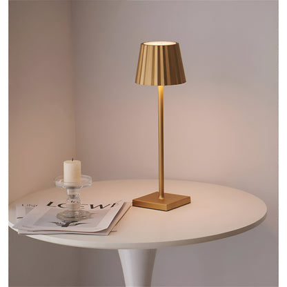 LuminaTouch - Steuerbare, Wasserdichte, Wiederaufladbare, Kabellose LED-Tischlampe