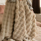 Frendorf | CozyWrap Kuscheldecke | Wärmedecke für Unterwegs | Elegantes Design | Flauschige Komfortdecke