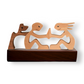 Frendorf | Paws of Love - Hund und Mensch Handgefertigte Holzskulptur - Symbol für ewige Bindung