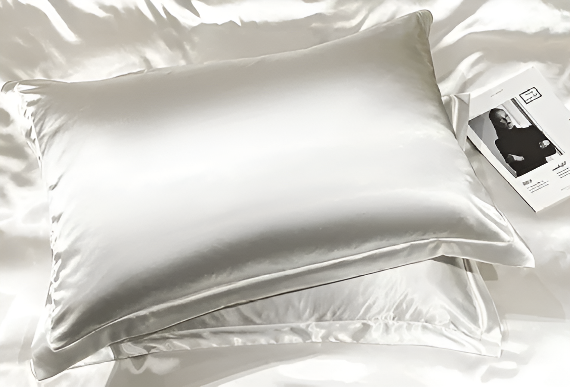 Frendorf | Luxe Silk Bettdecke- Luxuriöser Maulbeerseiden-Bettbezugssatz