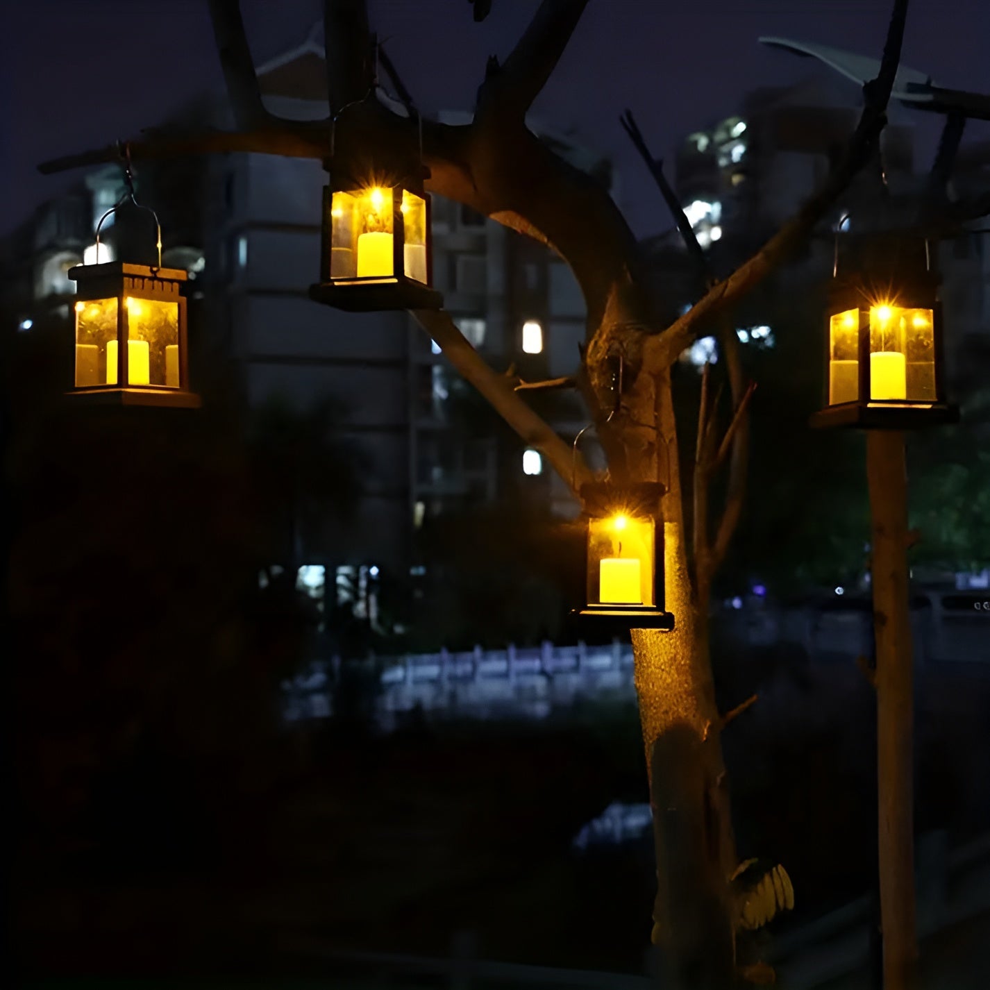 Magic Lantern - Solar-powered bulbs with dual panel control