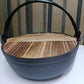 Vorgewürzter reiner Gusseisen-Wok mit flachem Boden und Holzdeckel