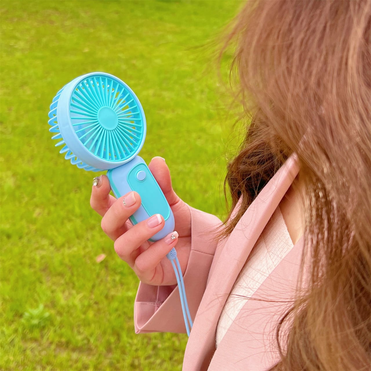 Wiederaufladbarer Reise Mini Ventilator