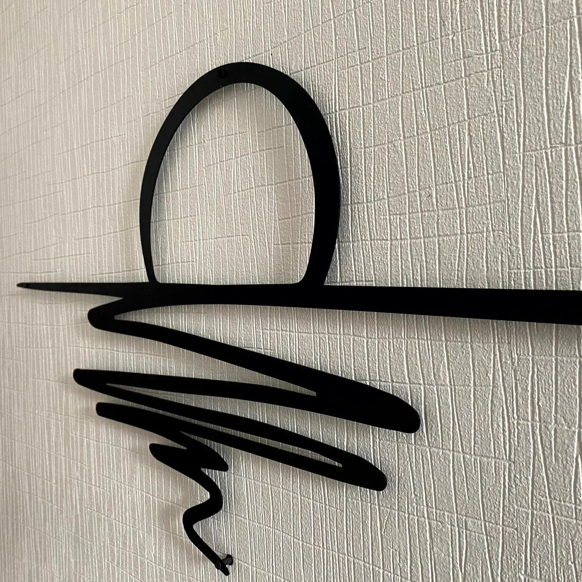 Frendorf | SereneSwirl - Moderne minimalistische Wandkunst für stilvolle Räume