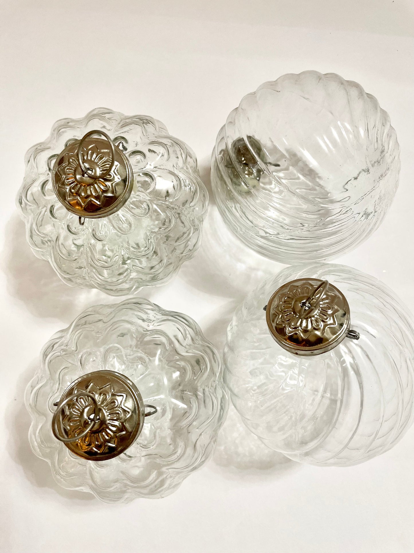 4" Klare Glas Ballornamente Set von 3