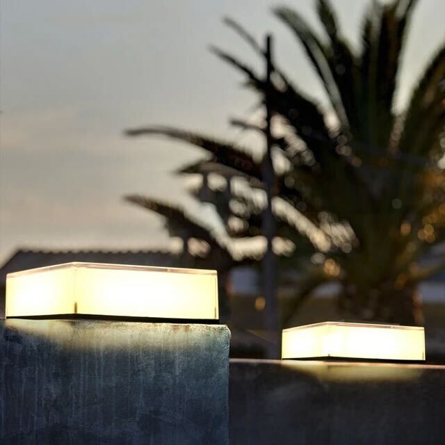 Frendorf | SolarNova Flache LED-Solarlampe | Energieeffizient | Außenbeleuchtung | Garten & Terrasse