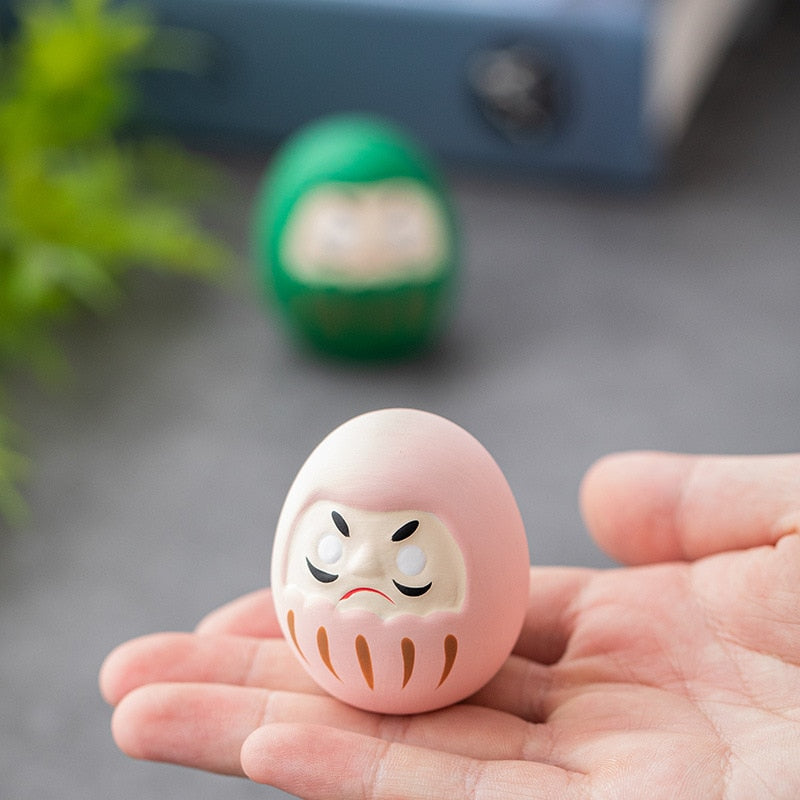 Japanische Keramische Daruma Puppe Handwerk Glücksbringer Glücksornament Landschaft Heimdekoration Miniatur Zubehör Geschenke Schreibtisch