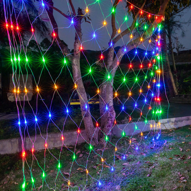 Lumora Solar LED-Netzlichter - 96 Warmweiße LEDs für festliche Außen dekor