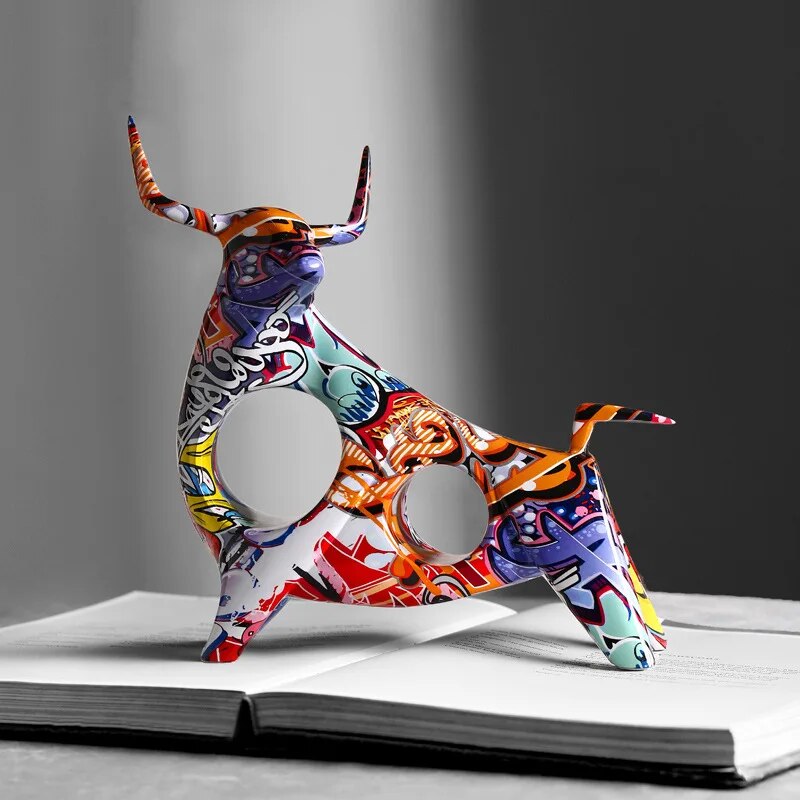 Kunst Bunte Stier-Skulptur
