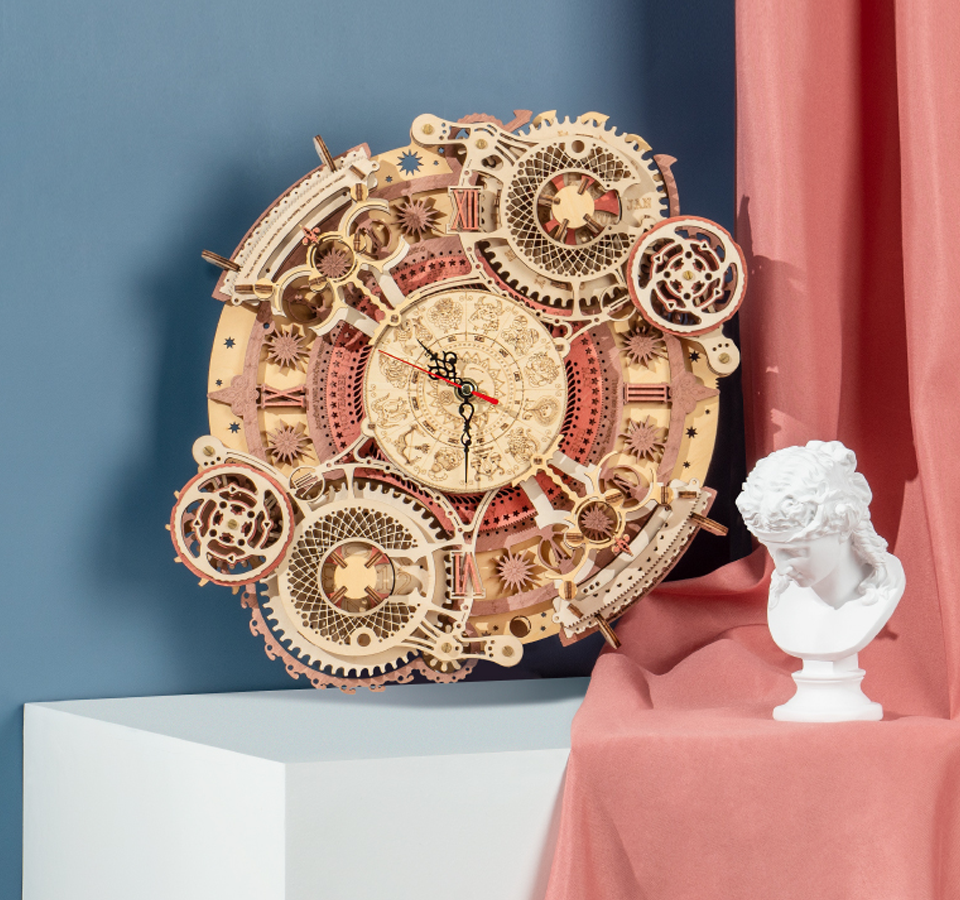 Frendorf | Zodiac Wanduhr und Kalender