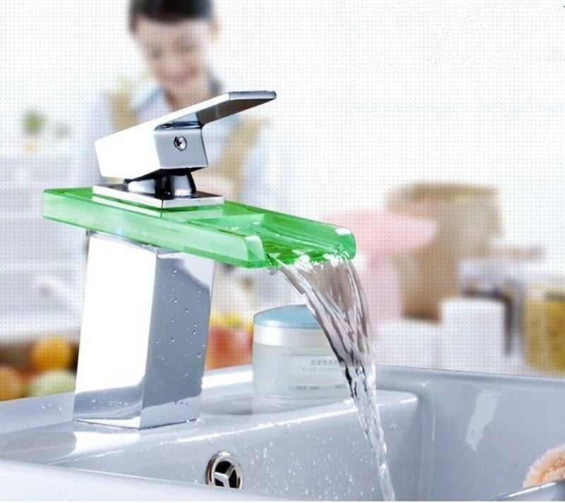 Frendorf | AquaNova LED Wasserhahn | Farbwechsel nach Wassertemperatur | Modernes Design | Langlebig & Sicher
