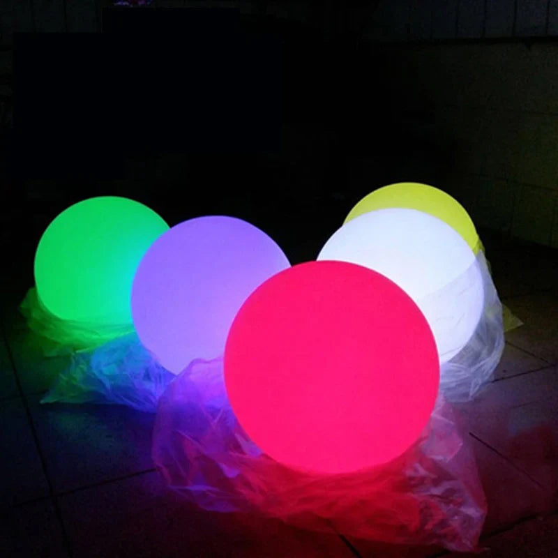 LED Ball Lampe - Donn - Wiederaufladbar - Wasserdicht - Für drinnen & draußen