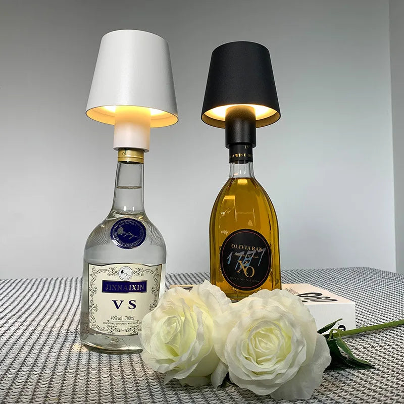 Frendorf | RadiantBottle - wiederaufladbare Flaschenlampe für den Außenbereich