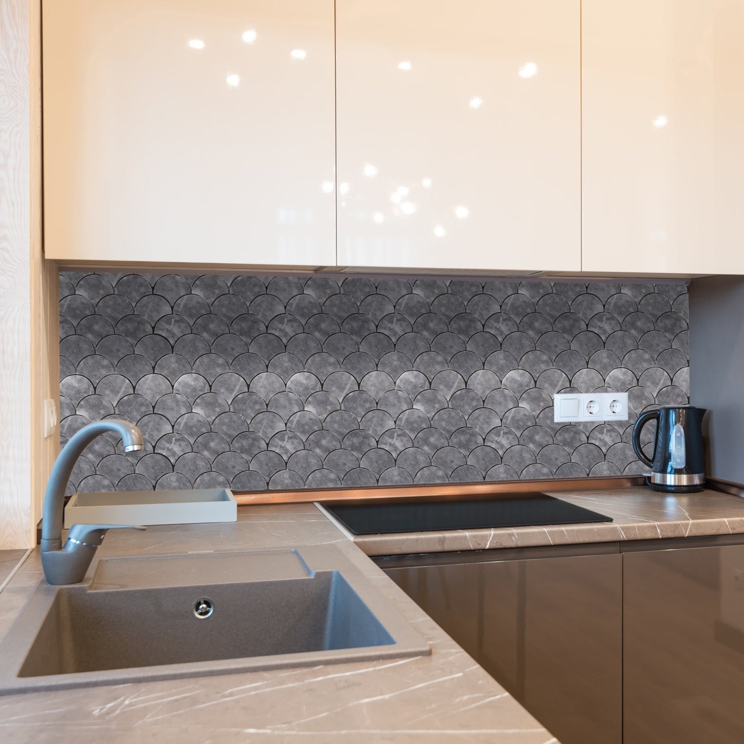 Luna Sky Marmor Laguna auf 12" x 12" Netz-Mosaikfliese - Belair-Kollektion