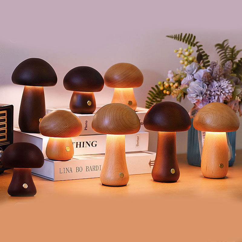 Süße Pilz Nachttischlampe