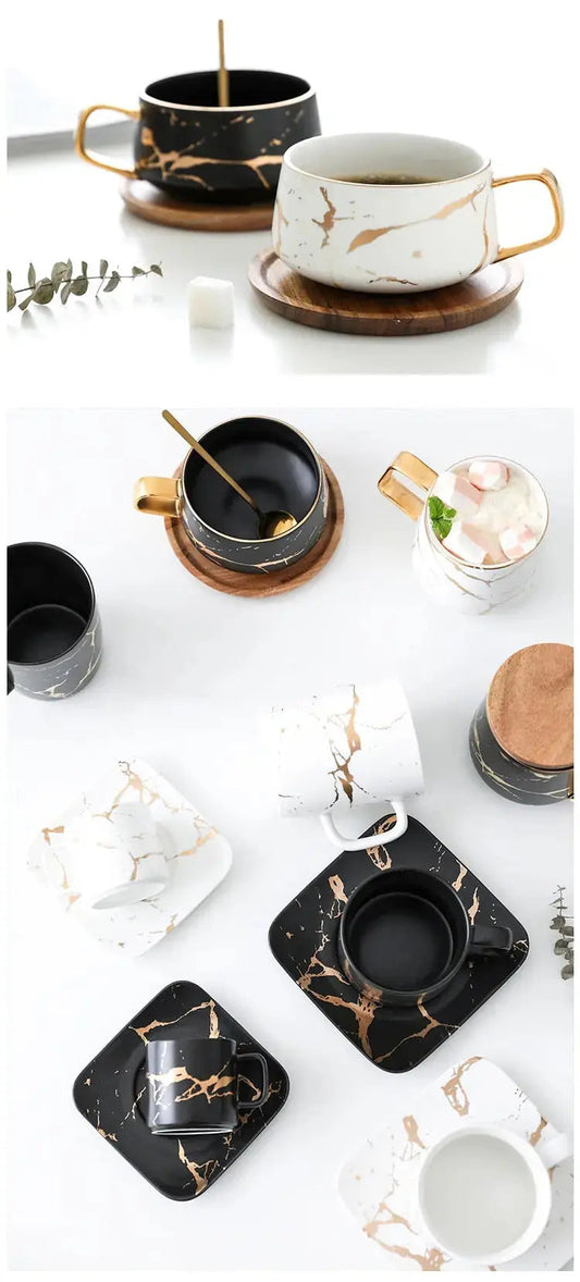 Marmormuster Kaffeetasse mit Goldverzierung