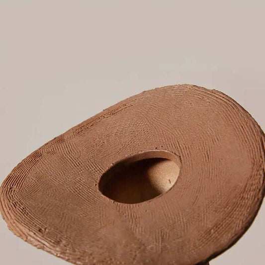 Minimalistische Morandi-farbige Vasen