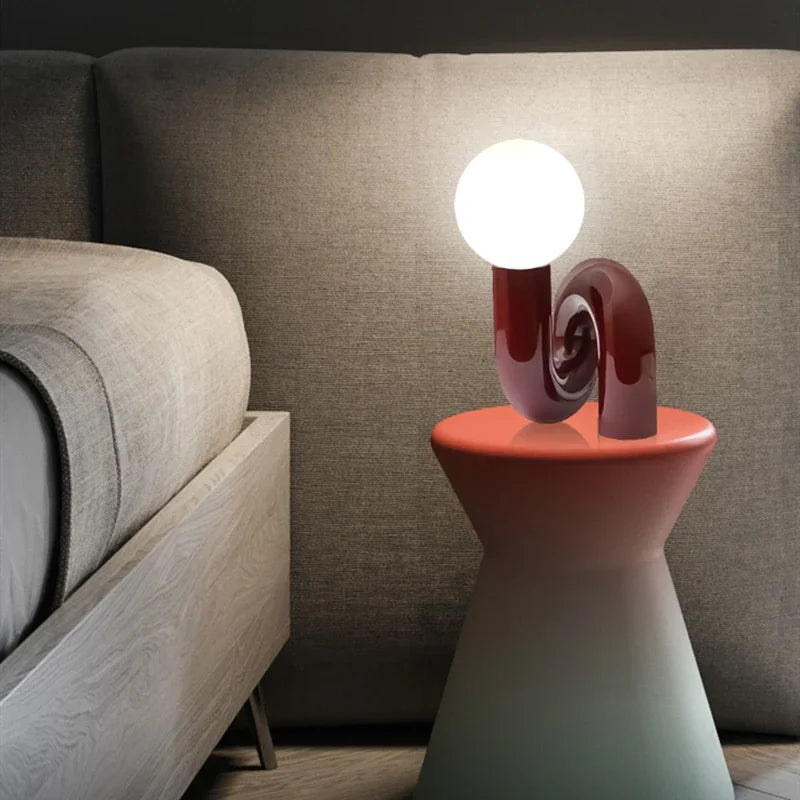 Frendorf | LumiArt – Elegante Tischlampe mit Künstlerischem Glasdesign