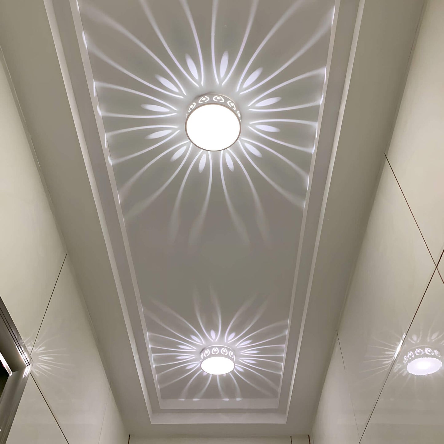 Moderne LED-Deckenleuchte - für Eingang, Flur und Balkon