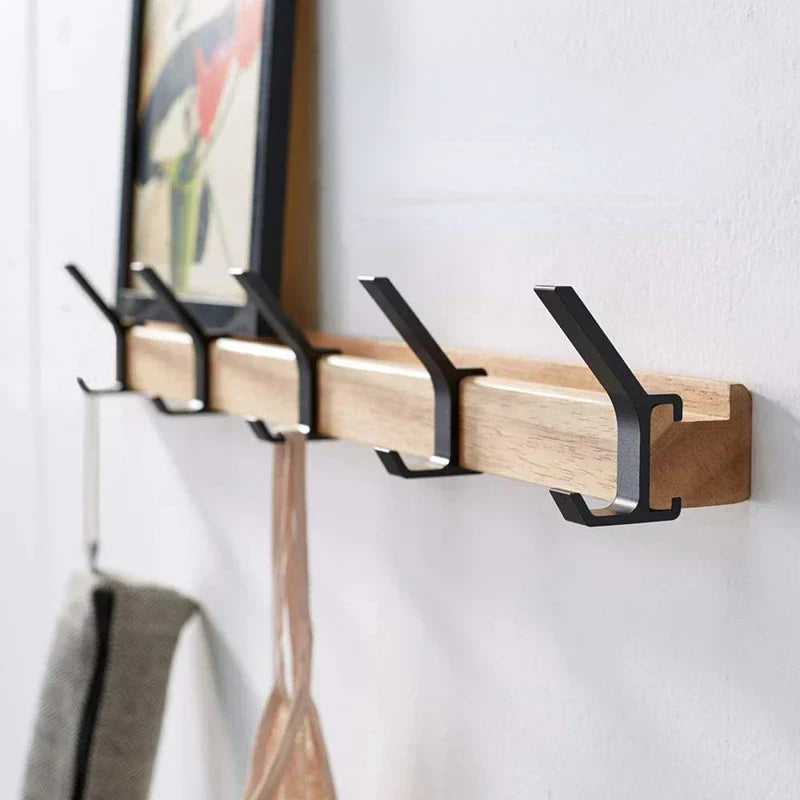 Frendorf | Wandgarderobe mit beweglichen Haken – Skandinavisches Design aus Holz Metall