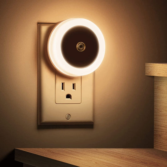 Nachtlichter Stecker in die Wand [4Pack], Nachtlicht mit Lichtsensoren, LED Nachtlicht für das Kinderzimmer, Baby Nachtlicht, Badezimmer Nachtlicht, Treppenlichter, Flurlicht