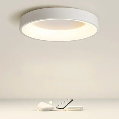 CelestialBeam - Runde norwegische LED-Deckenlampe für moderne Innenräume