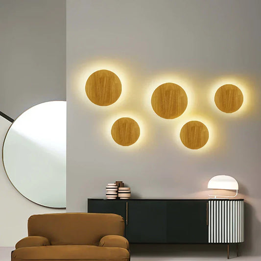 LuxeRadiant – Skandinavische Holz-Wandlampe