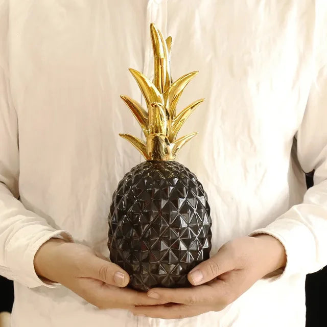 Gold Ananas Home Decor
