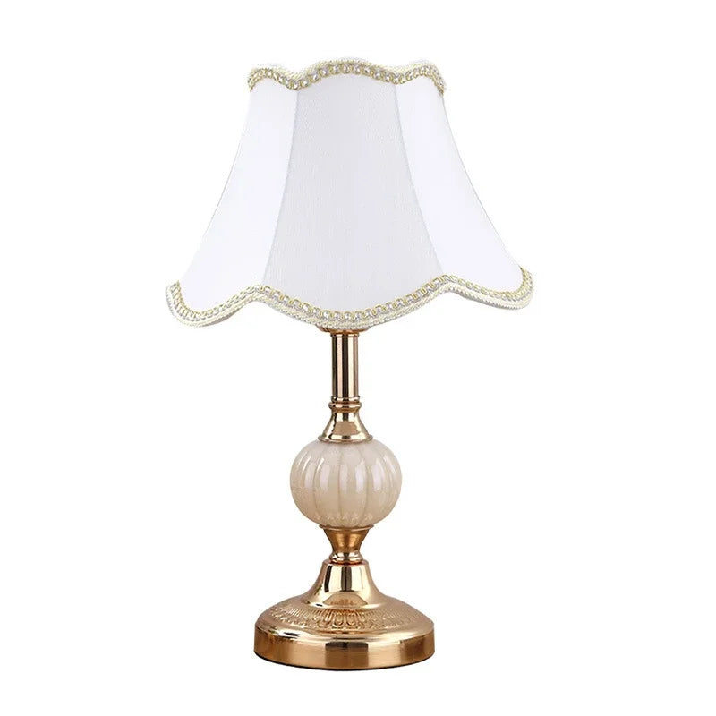Frendorf | NordicVintage Tischlampe im nordischen Vintage-Stil | Retro Design | Stimmungslicht für Zuhause