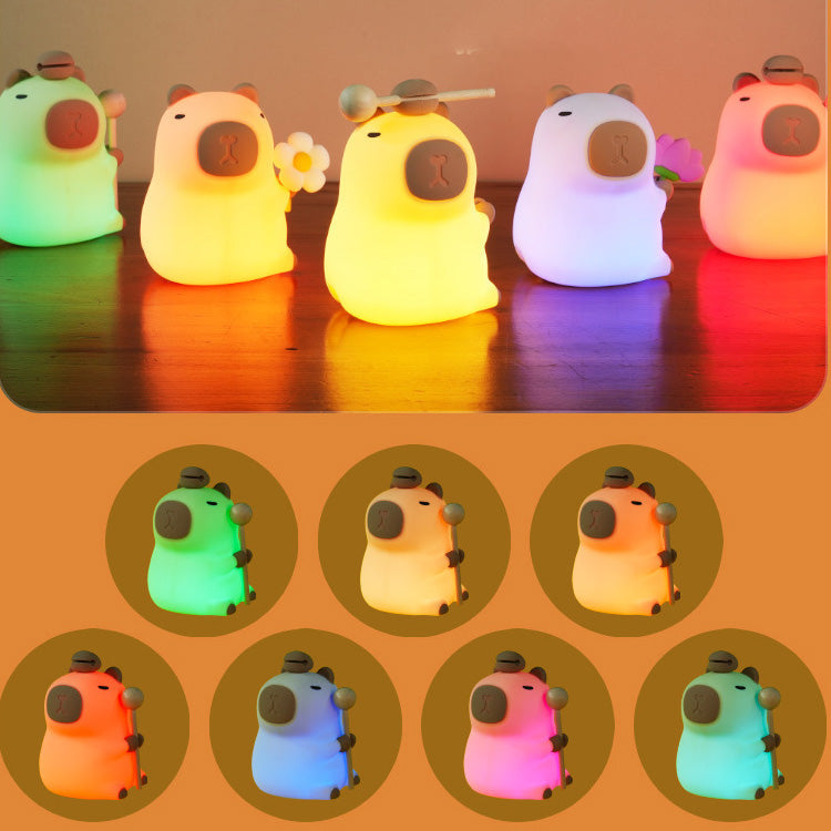 Frendorf | CappyGlow 2024 Capybara Silikon Nachttischlampe | Squishy & Kinderfreundlich | Perfektes Geschenk für Kinder und Mädchen