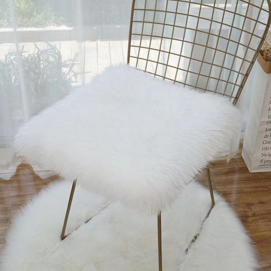 Frendorf | 35×35cm echte Lambswool Stuhlkissen – weiches und luxuriöses Sitzkissen, aus echter Wolle für Wärme und Komfort, atmungsaktiv und langlebig, perfekt für Esszimmerstühle, Bürositze oder Wohnkultur, erhältlich in mehreren Stückzahlen.