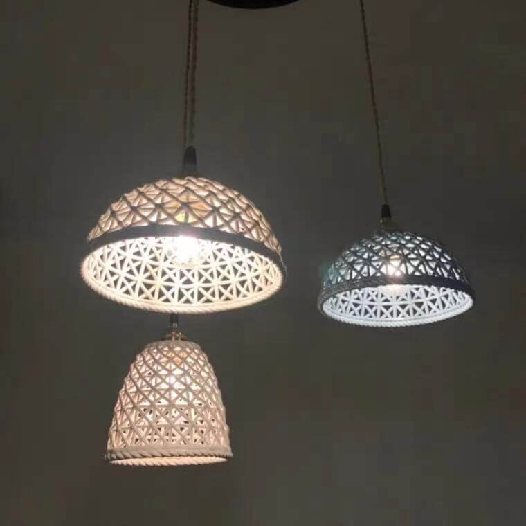 japanische Porzellan Durchbrochene 1-Licht Kuppel Pendelleuchte