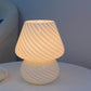Frendorf | MiraGlow Retro Design Glas Pilz Tischlampe | LED Nachtlicht | Warmes Licht | Stimmungslicht | Deko für Zuhause
