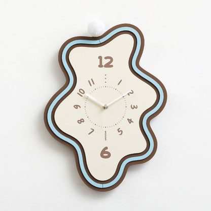 Kreative unregelmäßige Wanddekoration Silent Clock