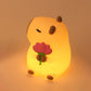 Frendorf | CappyGlow 2024 Capybara Silikon Nachttischlampe | Squishy & Kinderfreundlich | Perfektes Geschenk für Kinder und Mädchen