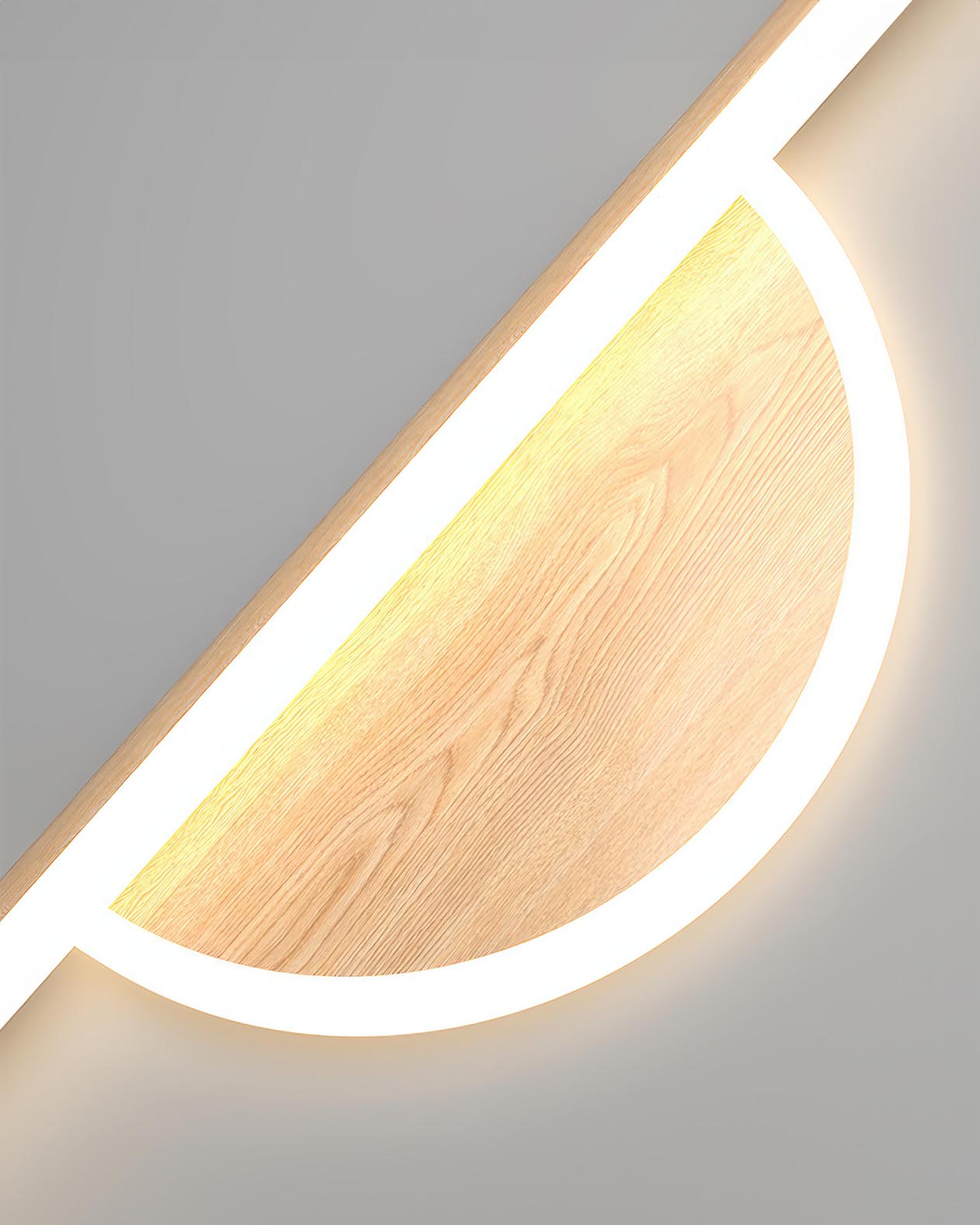 Moderne Wandlampe aus Holzbogen