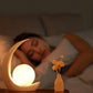 Frendorf | Lunovia LED Tischlampe mit Halbmond-Design | Kreatives Dekolicht | Dimmbar & Vielseitig