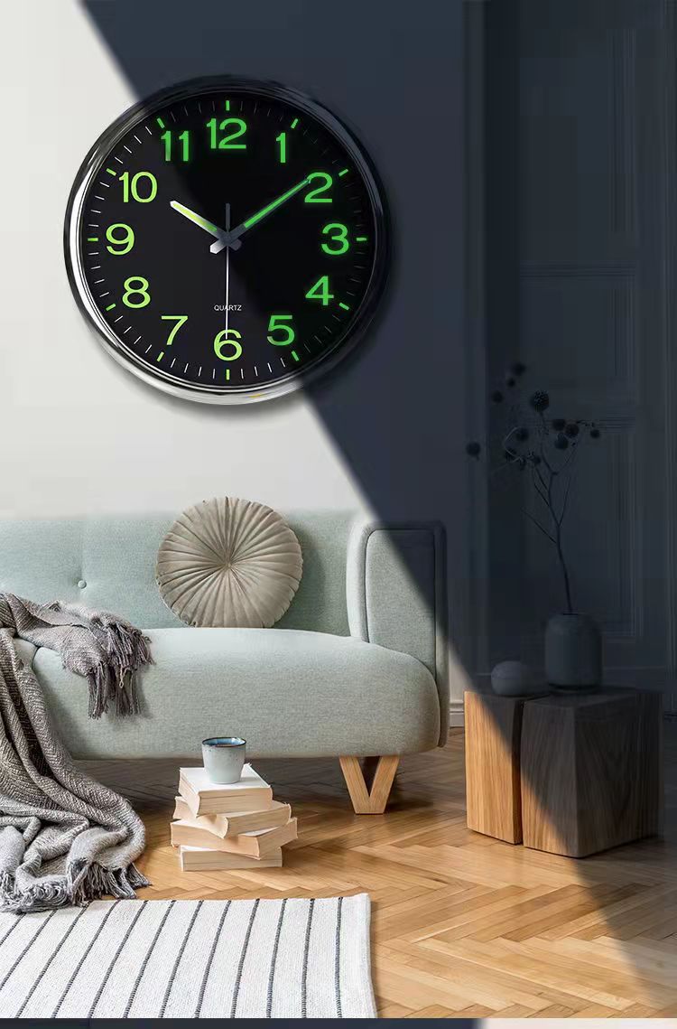 Leuchtende Klassenzimmer Stille Wanduhr 30 cm