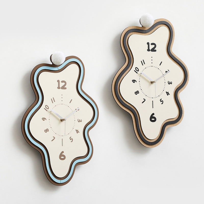 Kreative unregelmäßige Wanddekoration Silent Clock