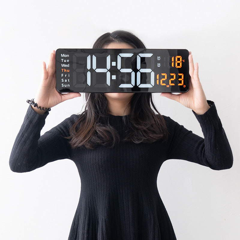 Nordic Digitaluhr 16 Zoll Display