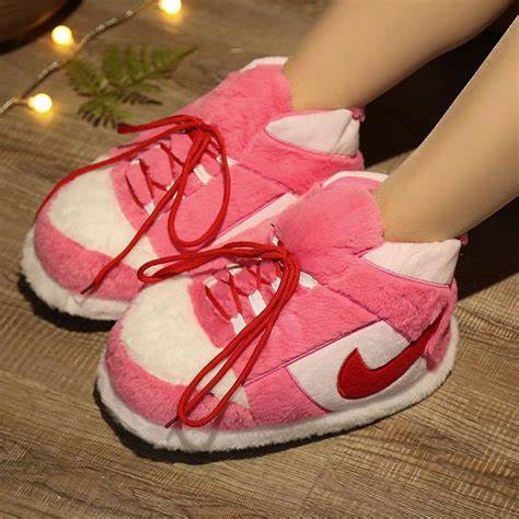 Frendorf | Comfy Kicks - Plüsch Hausschuhe