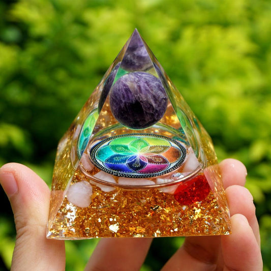 #103 - Handgefertigte Orgonitpyramide „MAX STIMULATION“ aus gemischtem Quarz und Opal
