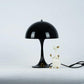 Skulpturale Tischlampe