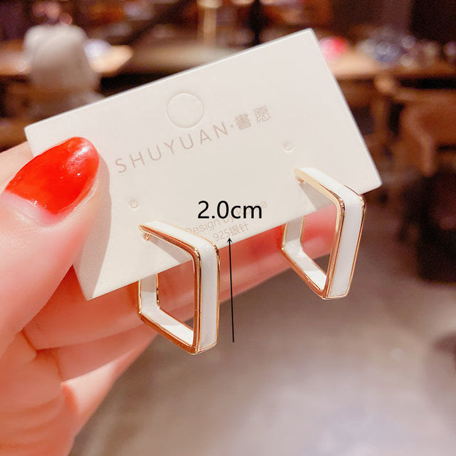 Frendorf | Zauber lobe | Mehrere kleine kreisförmige Ohrstecker für Frauen